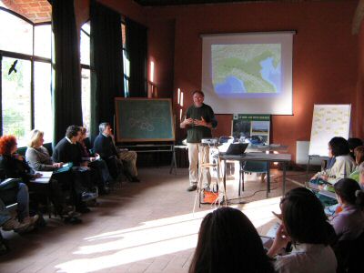 il prof. Bogliani al corso "Metti in rete la biodiversità"